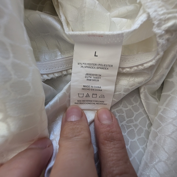 Speechless White Long Sleeve Sundress with V-Neck - Picture 10 of 11